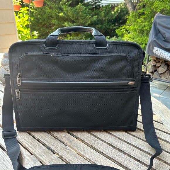 Tumi Other - TUMI briefcase